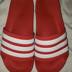ADIDAS ADILETTE SLIDERS RED/WHITE size 8